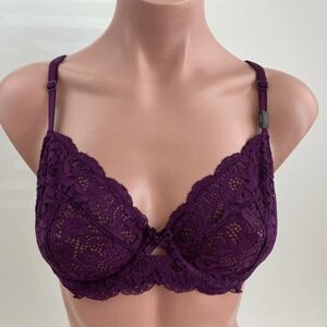 New Victoria's Secret Lace Bra Size 34D